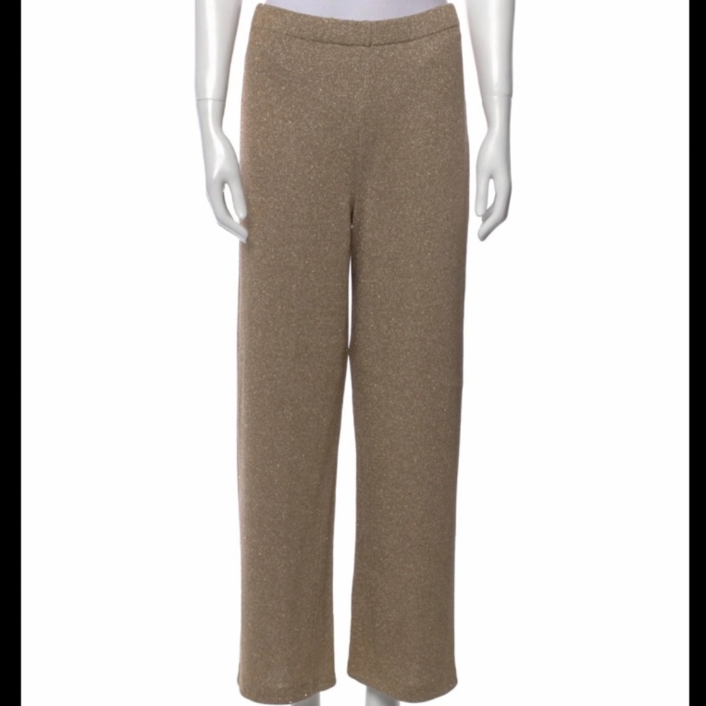 St. John Evening
Wide Leg Pants w/ Tags
Gold | Size: M | US 6